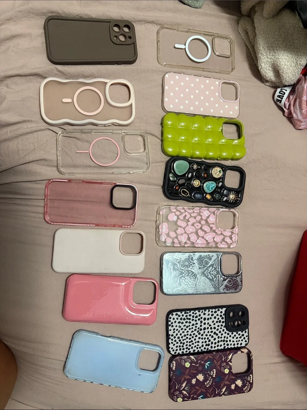 Cute iPhone 16pro Max cases!